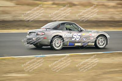 media/Jan-26-2025-CalClub SCCA (Sun) [[cfcea7df88]]/Group 1/Race/